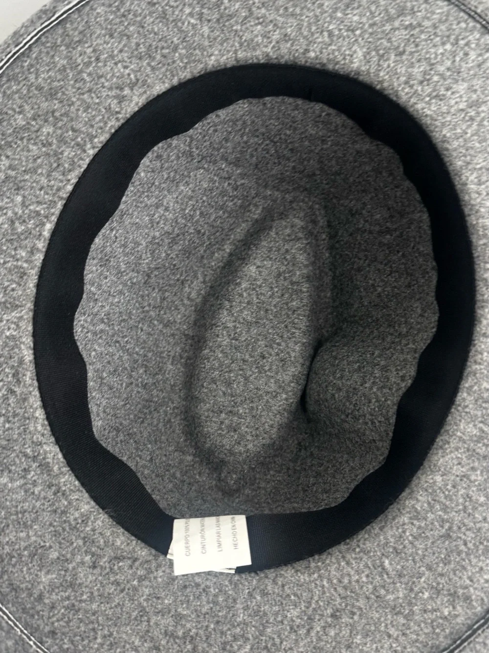 Women's Gray Felt Wide-Brim Fedora Hat with Black Band